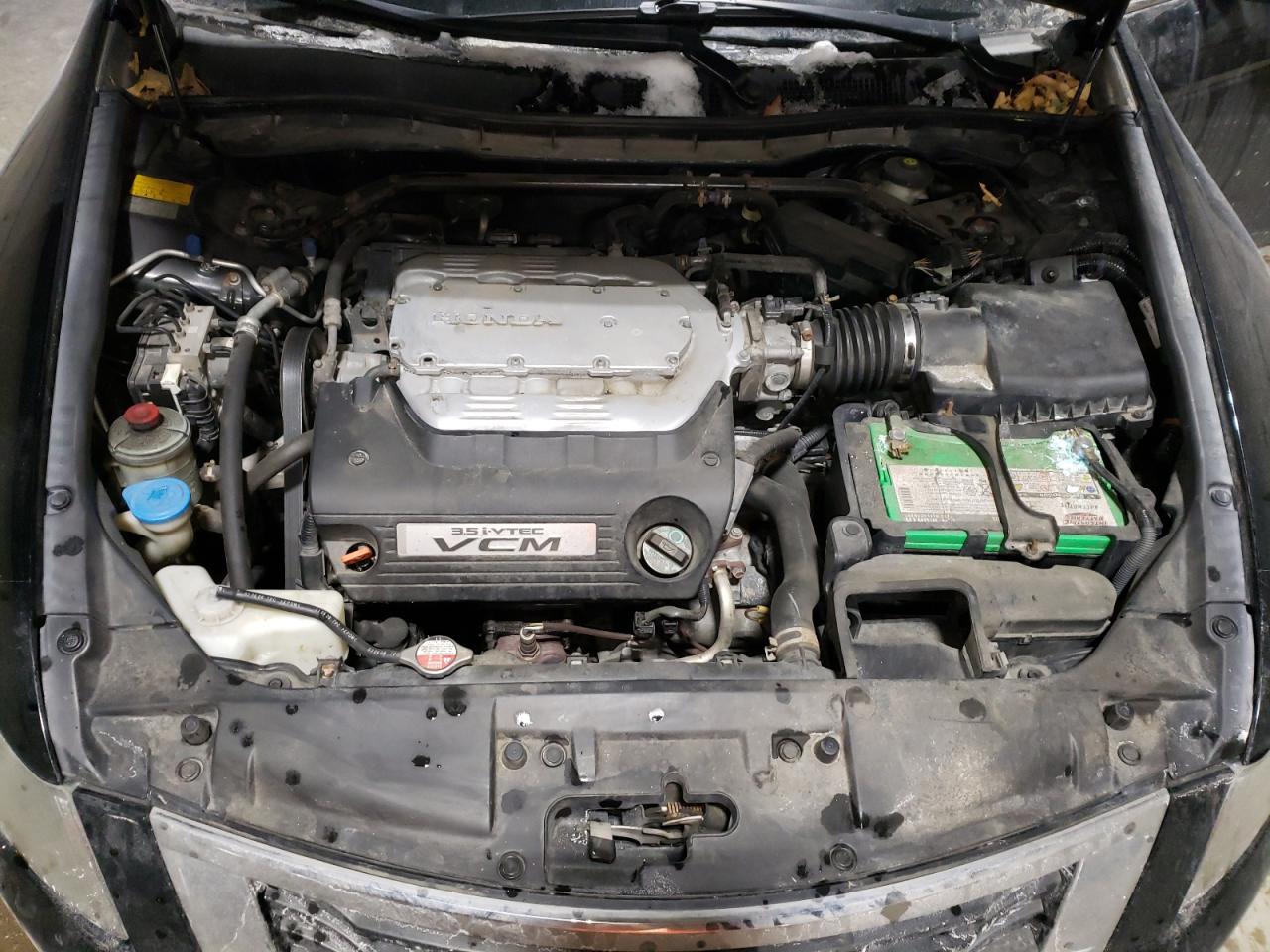 2009 Honda Accord - Image 11