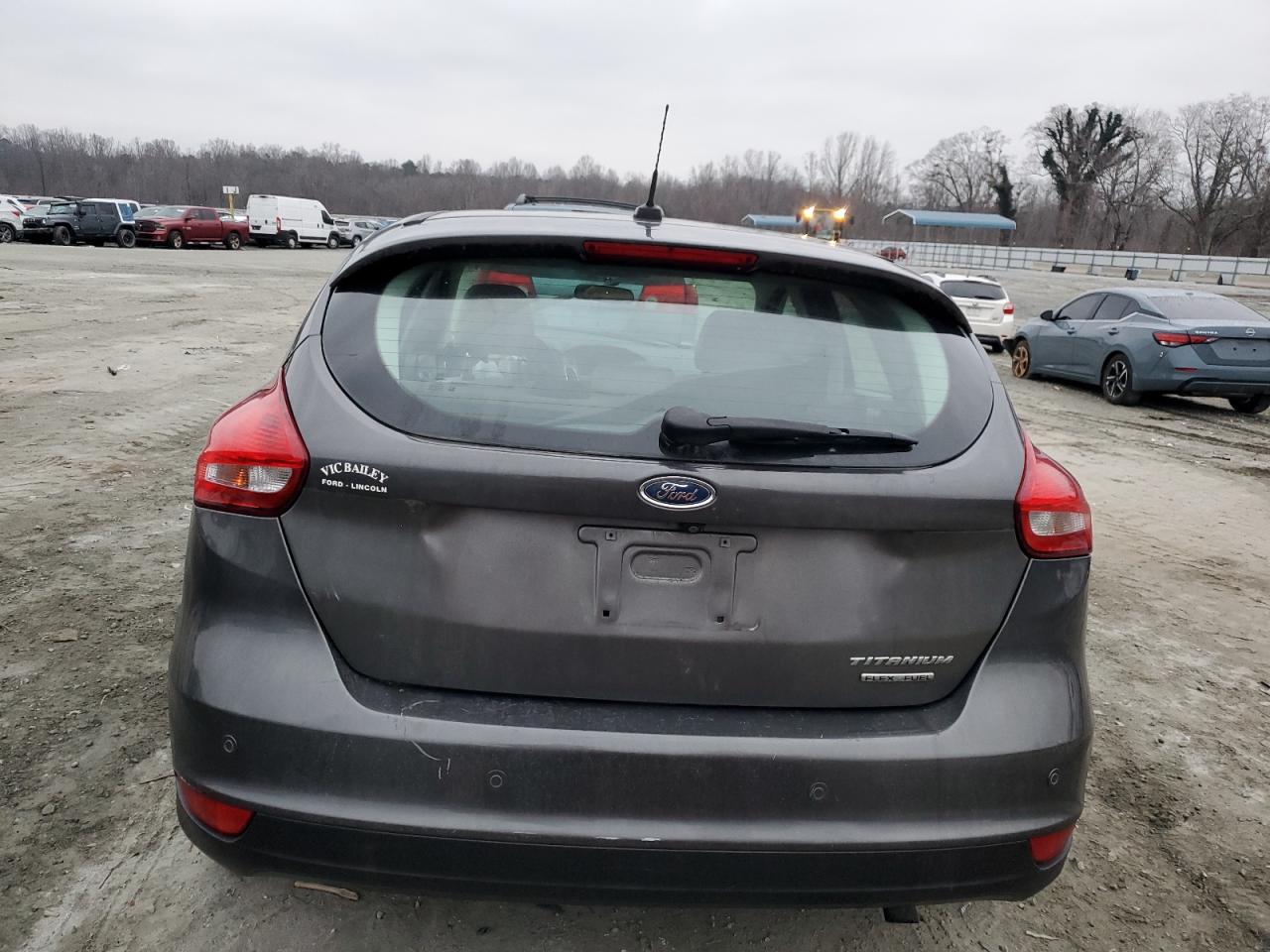 2015 Ford Focus - Image 6