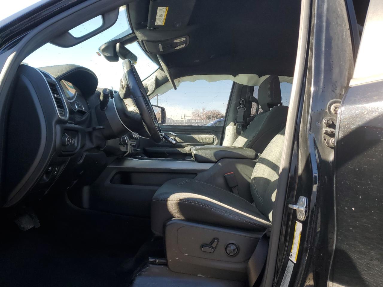 2020 RAM 1500 - Image 7