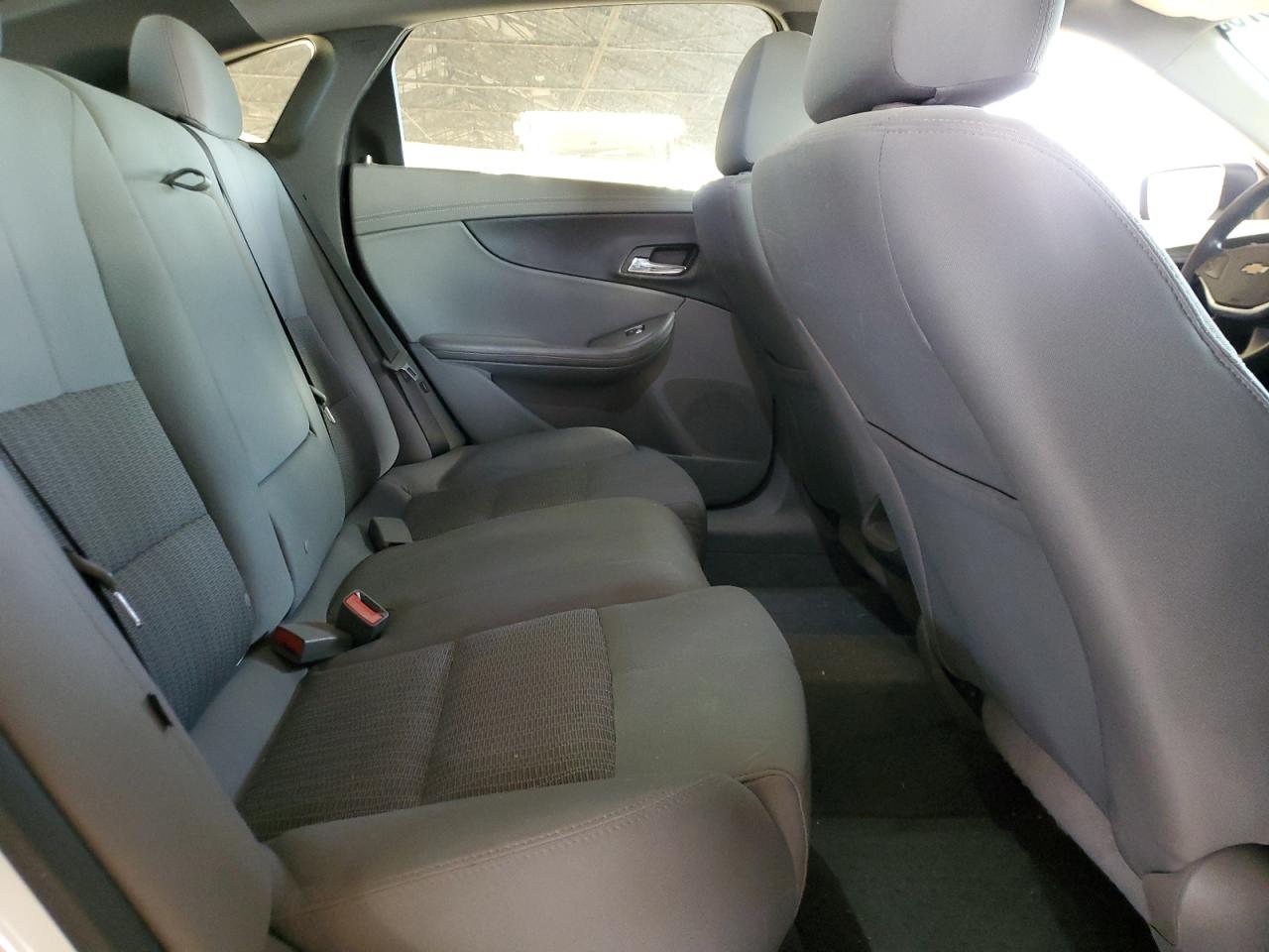 2G11X5SAXG9125261 CHEVROLET IMPALA 2016