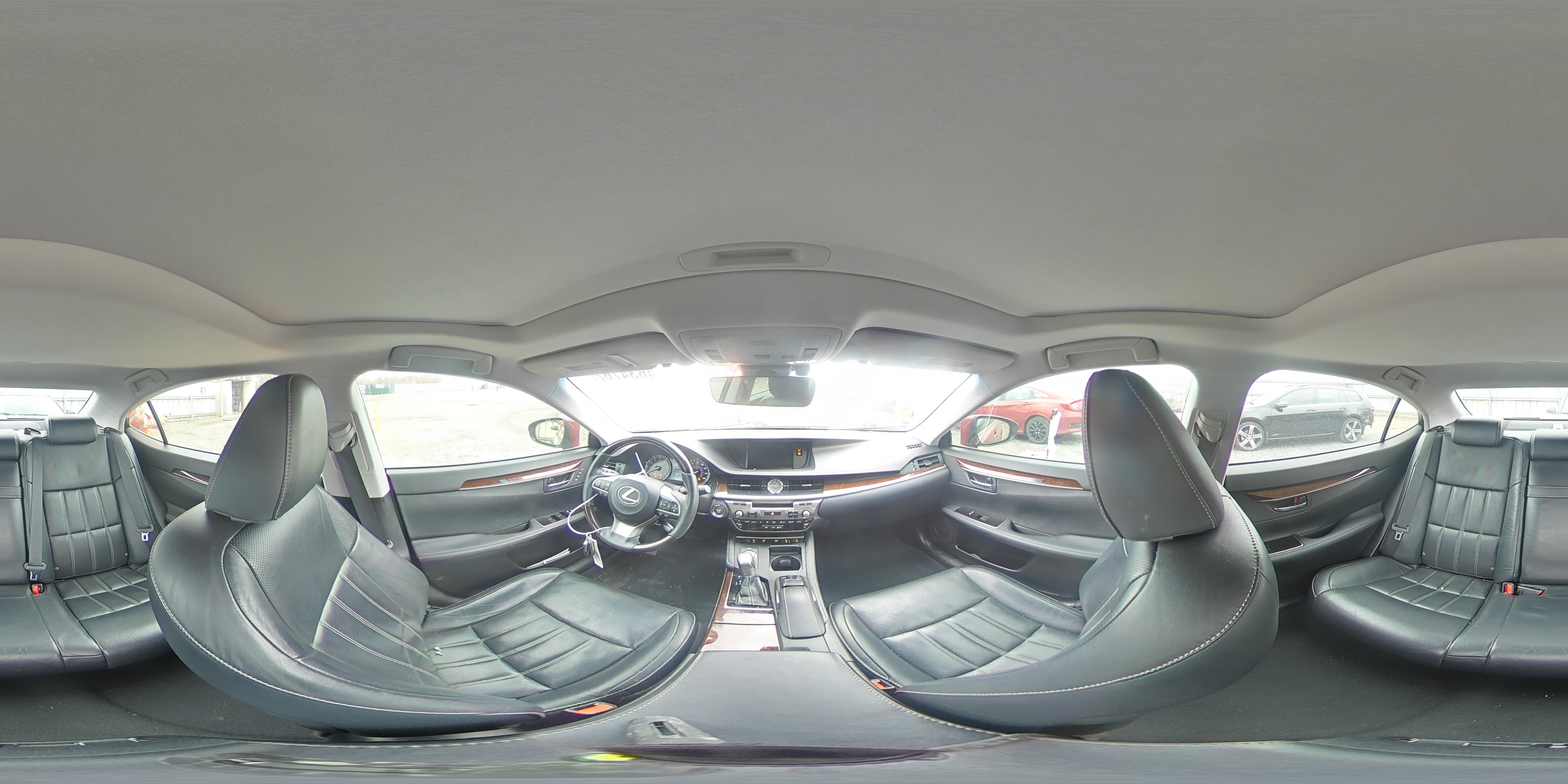 2017 Lexus ES - Image 12