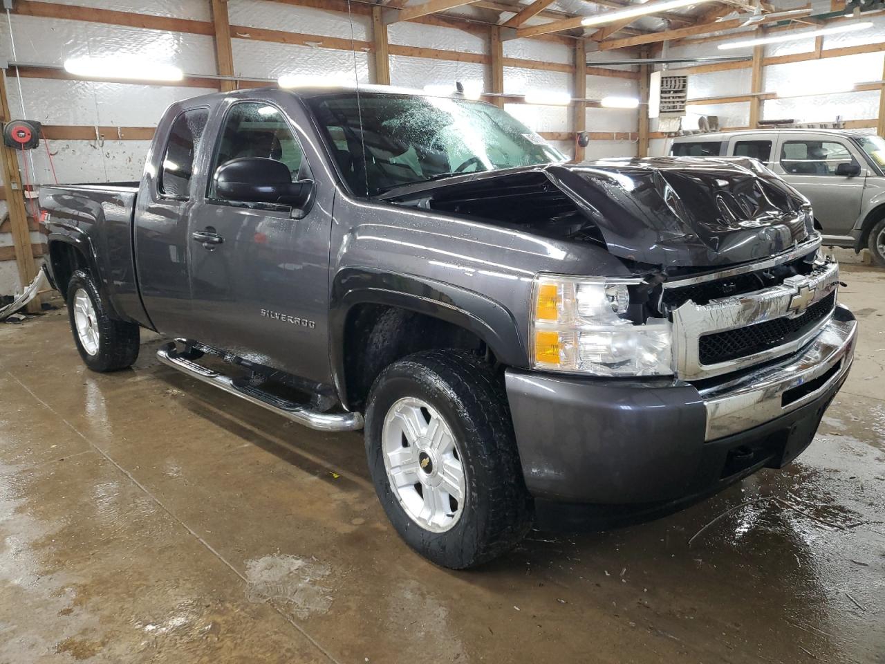2010 Chevrolet Silverado - Image 4
