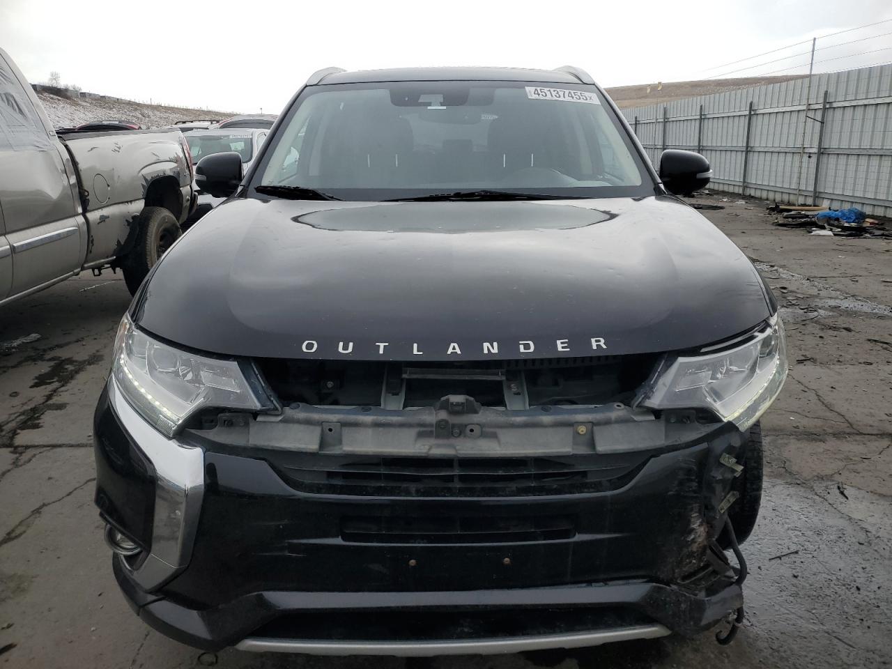 2018 Mitsubishi Outlander - Image 5