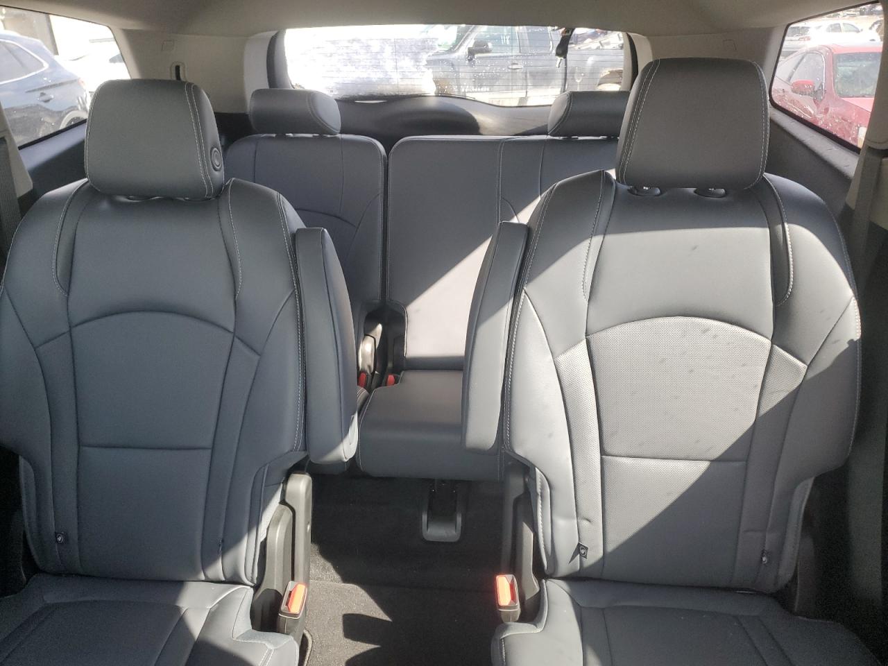 2018 Buick Enclave - Image 10