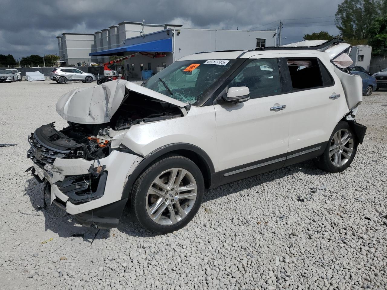 2017 Ford Explorer - Image 1