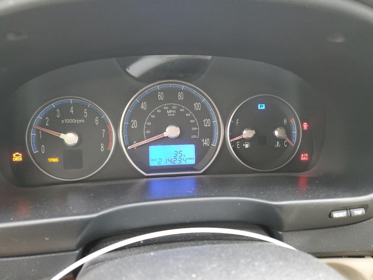 2007 Hyundai Santa Fe - Image 9