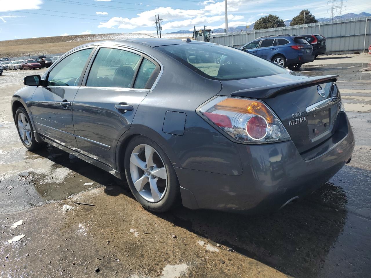 2007 Nissan Altima - Image 2