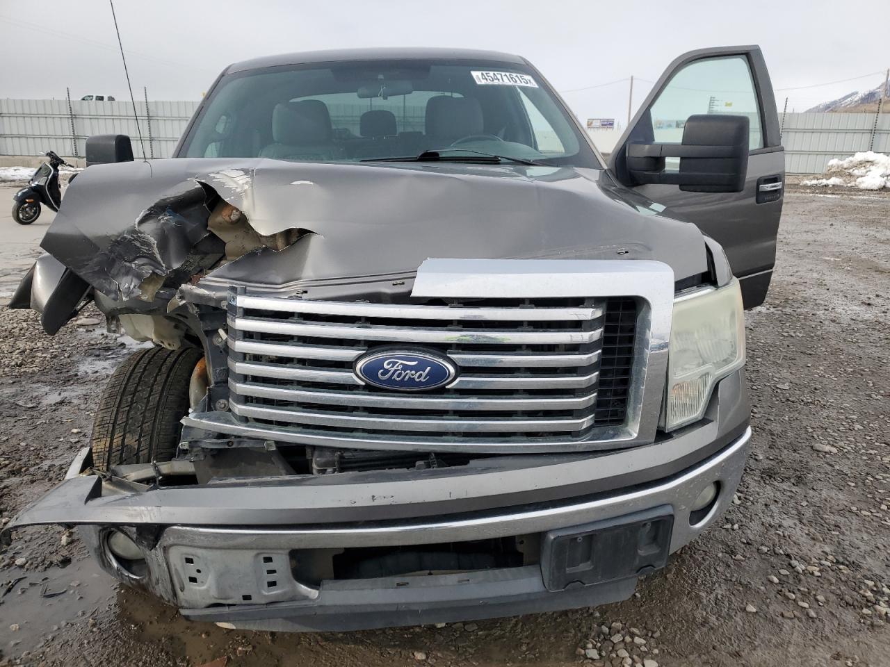2011 Ford F-150 - Image 11