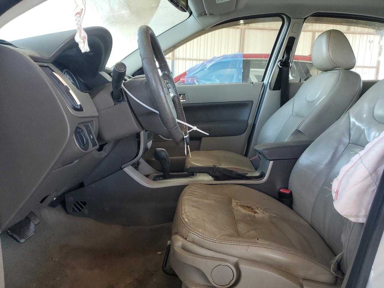 2009 Ford Focus - Image 7