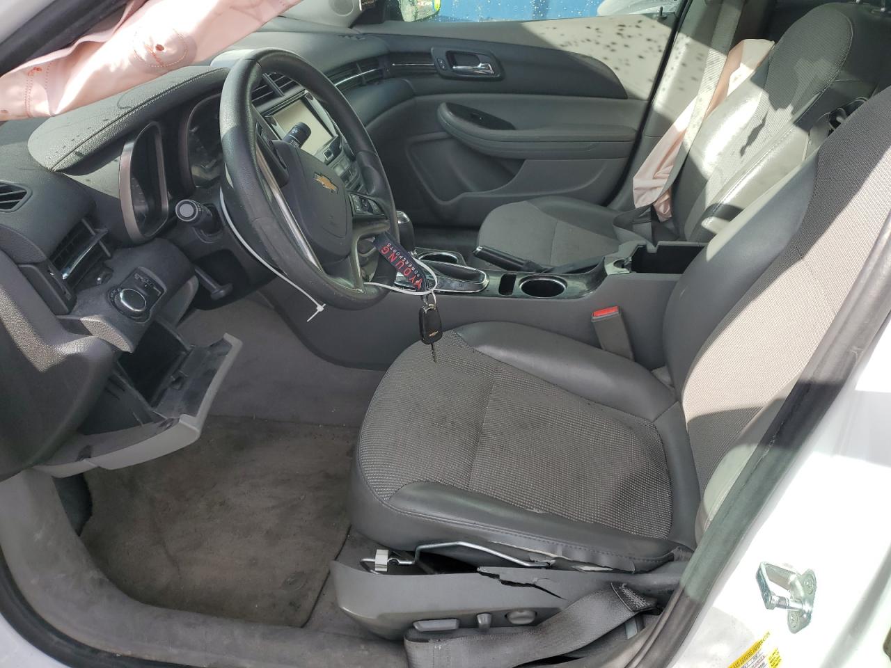 2015 Chevrolet Malibu - Image 7