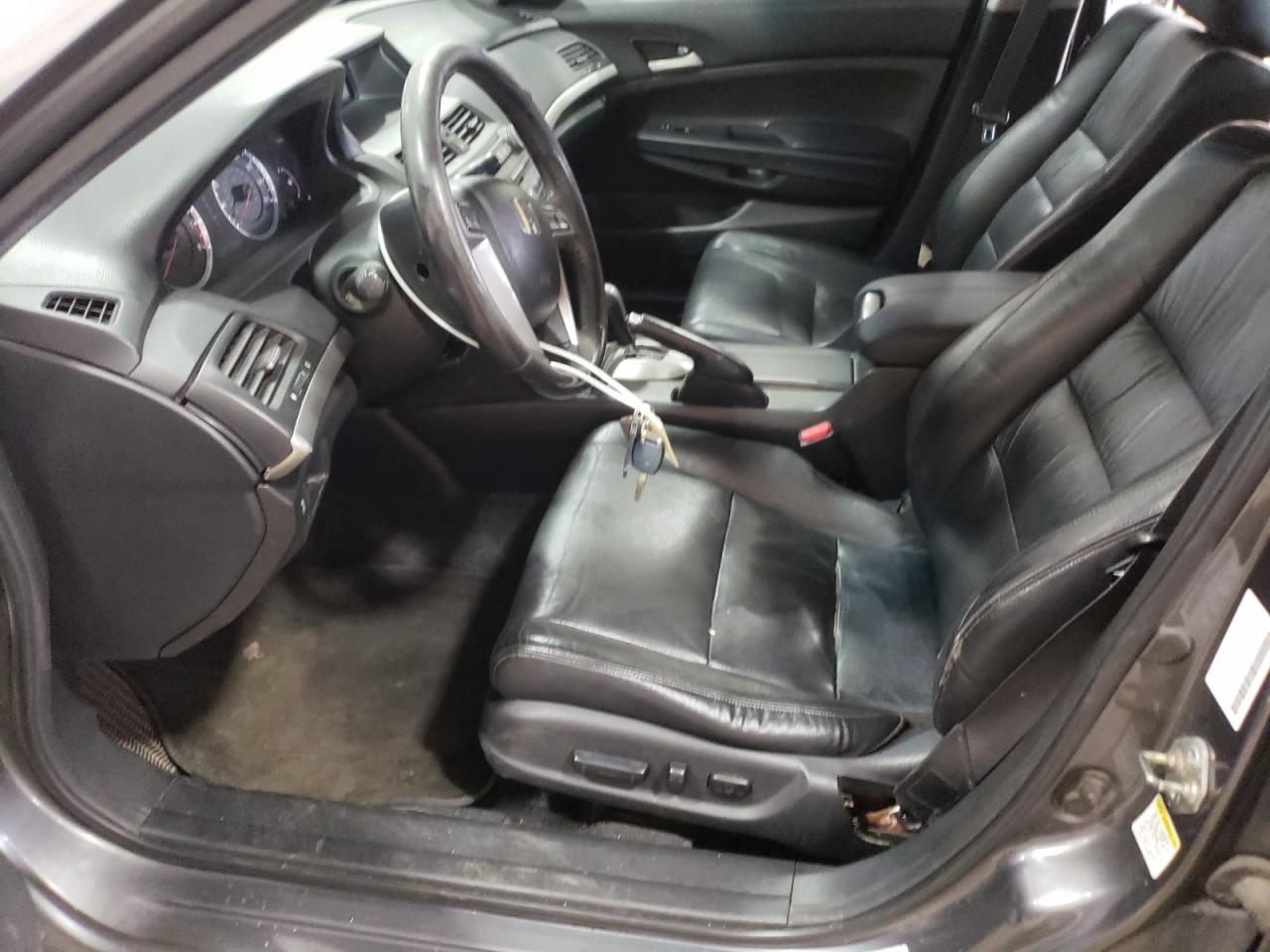 2012 Honda Accord - Image 7