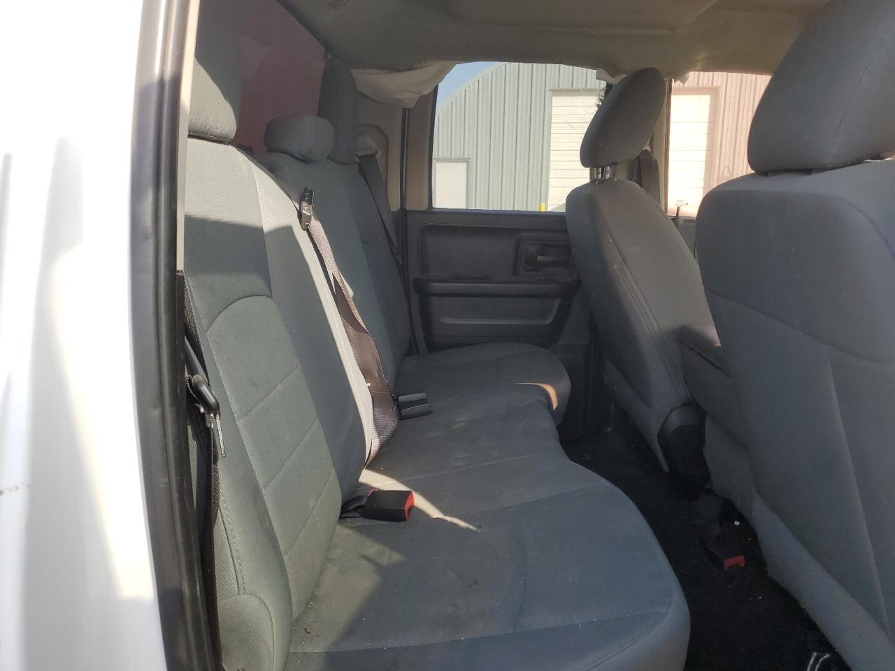 2017 RAM 1500 - Image 10