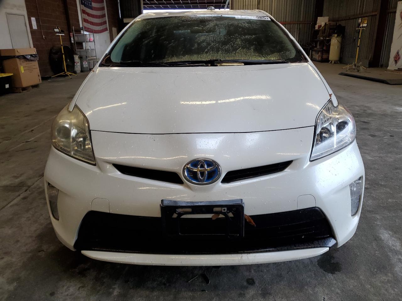2014 Toyota Prius - Image 5