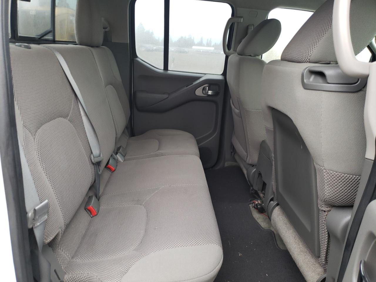 2014 Nissan Navara (Frontier) - Image 10