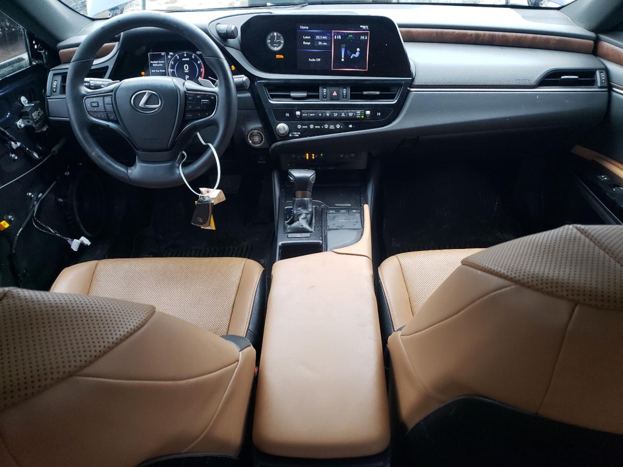 2022 Lexus ES - Image 8