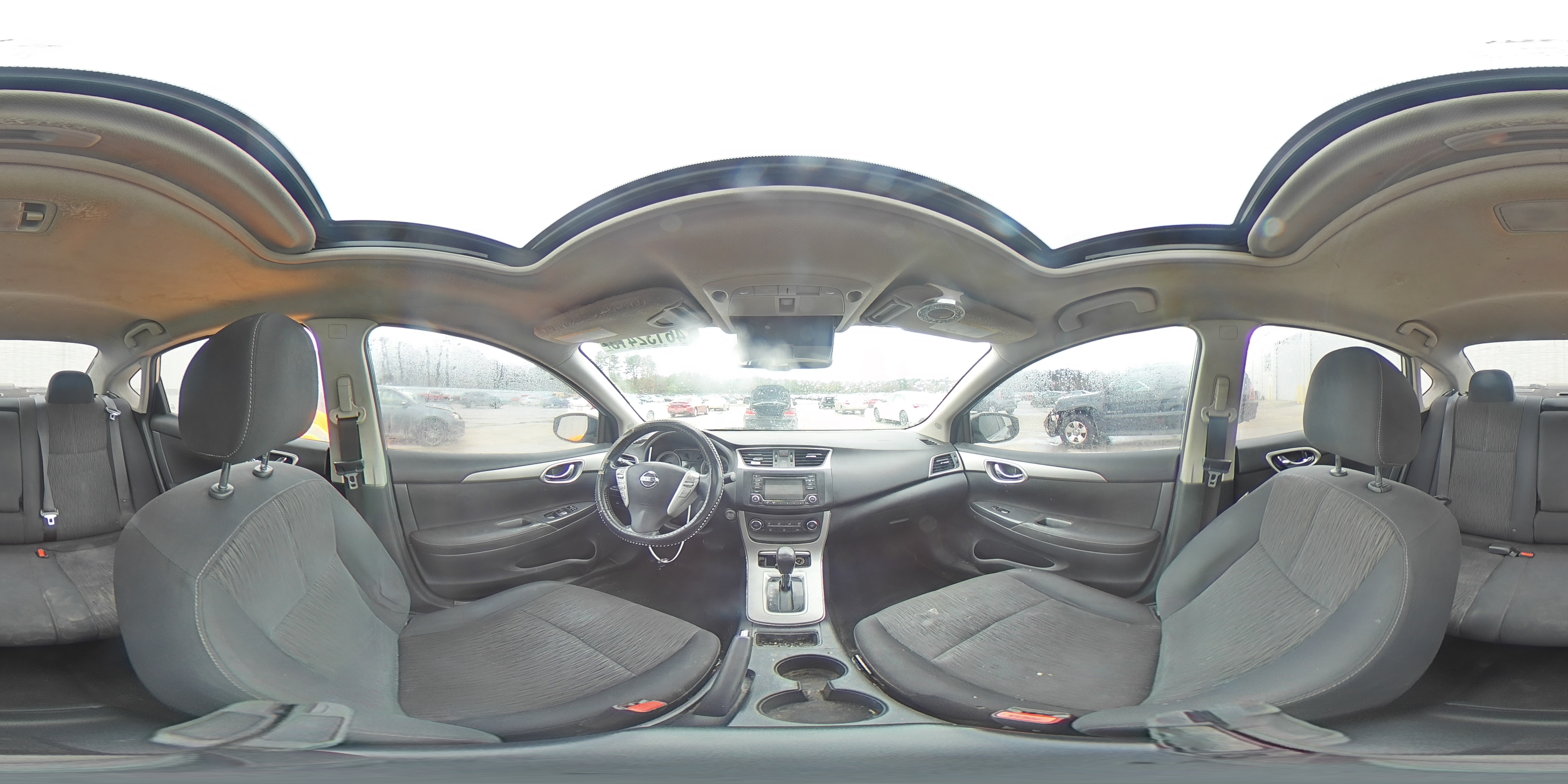 2015 Nissan Sentra - Image 13