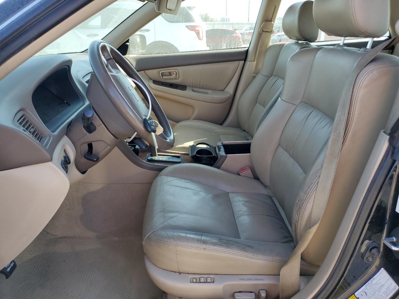 2000 Lexus ES - Image 7