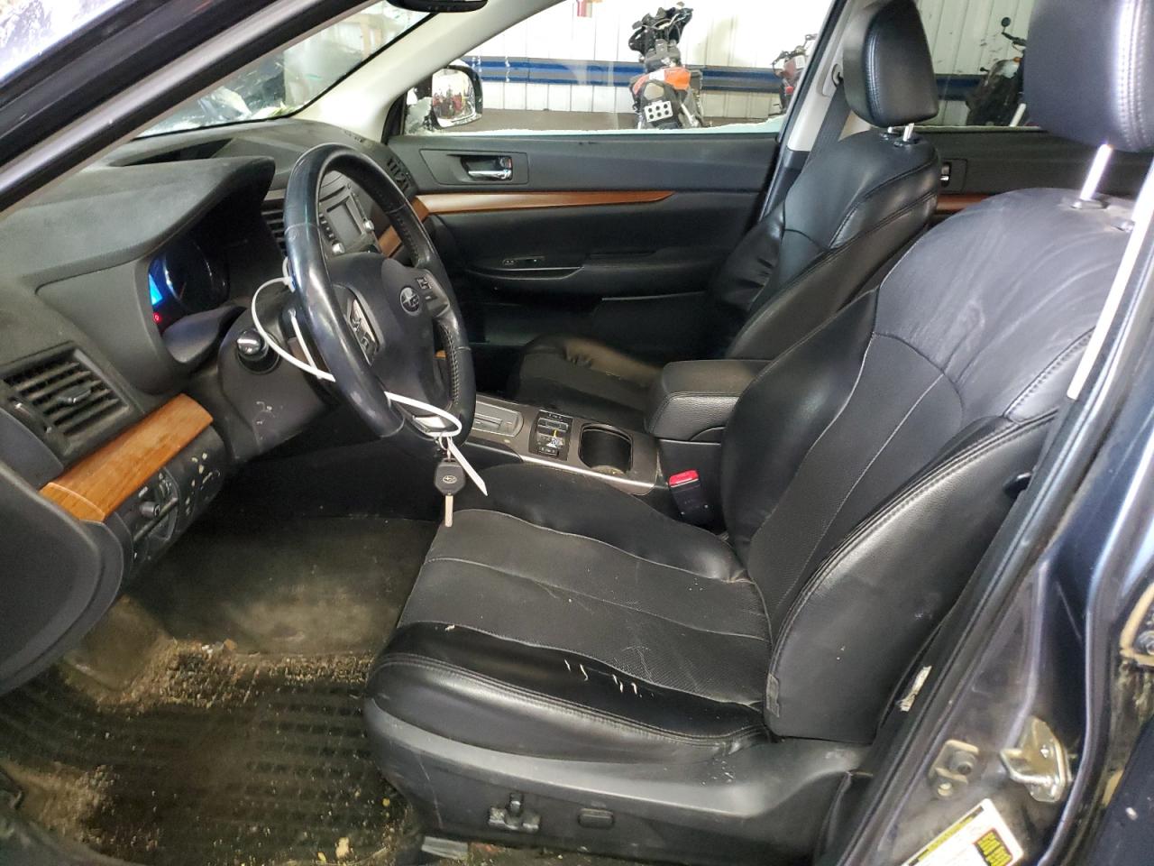 2014 Subaru Outback - Image 7