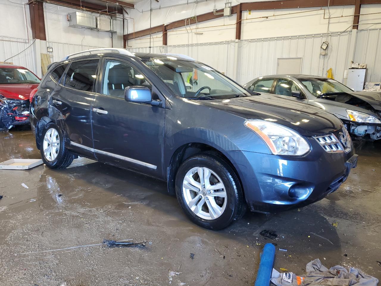 2012 Nissan Rogue - Image 4