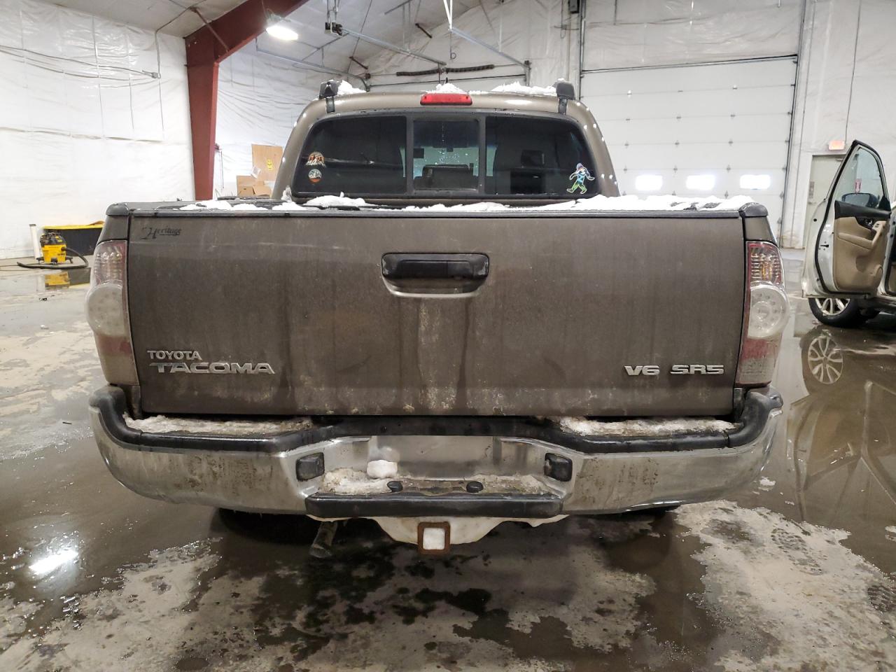 2014 Toyota Tacoma - Image 6
