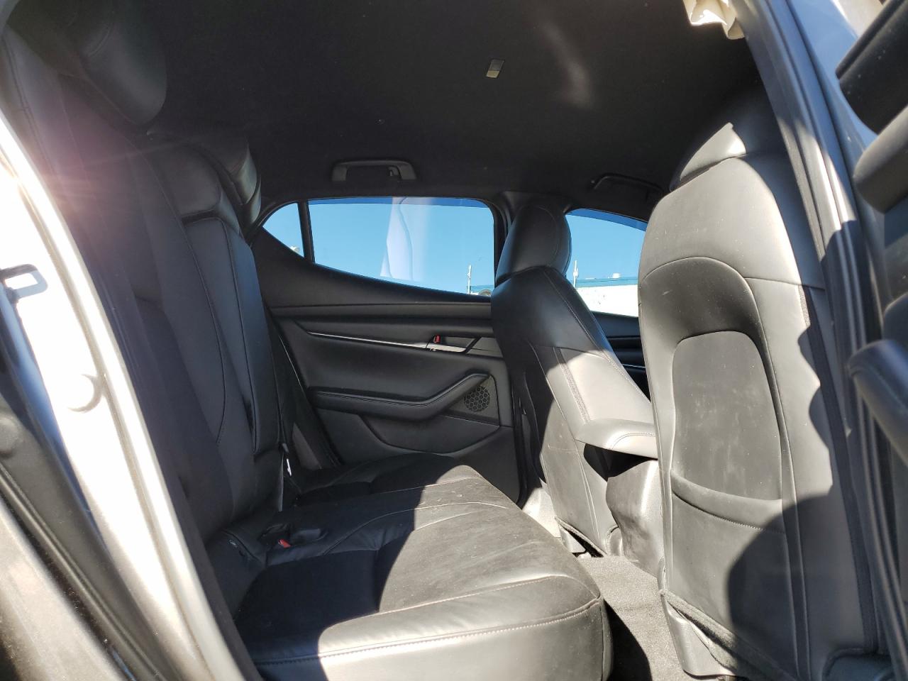 2020 Mazda 3 - Image 10
