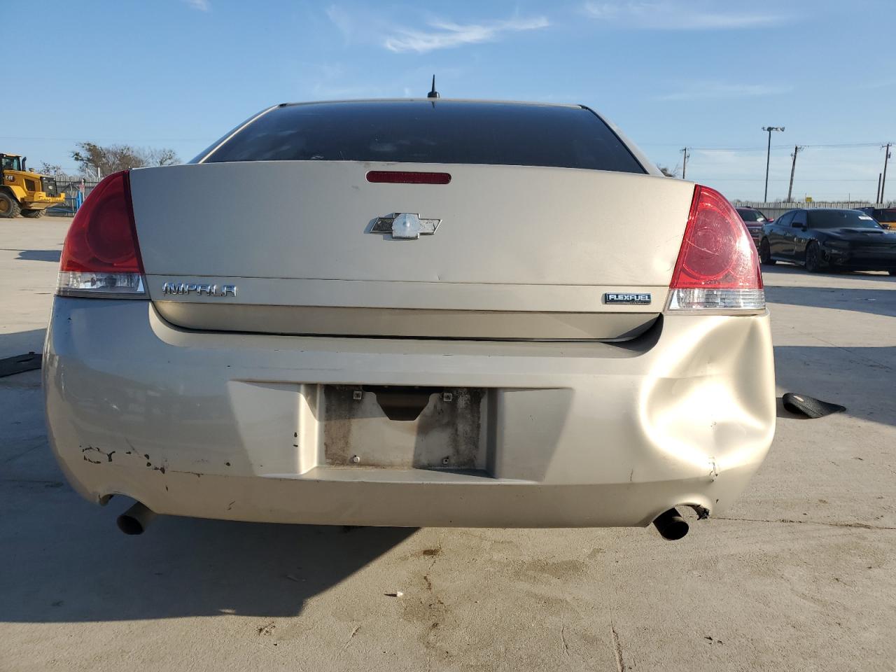 2012 Chevrolet Impala - Image 6