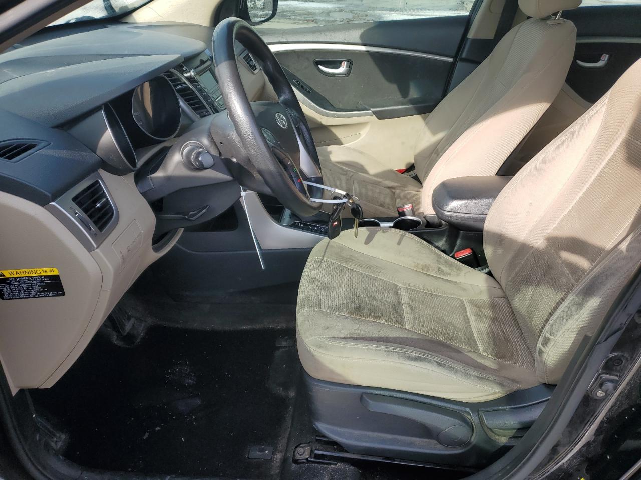 2017 Hyundai Elantra - Image 7