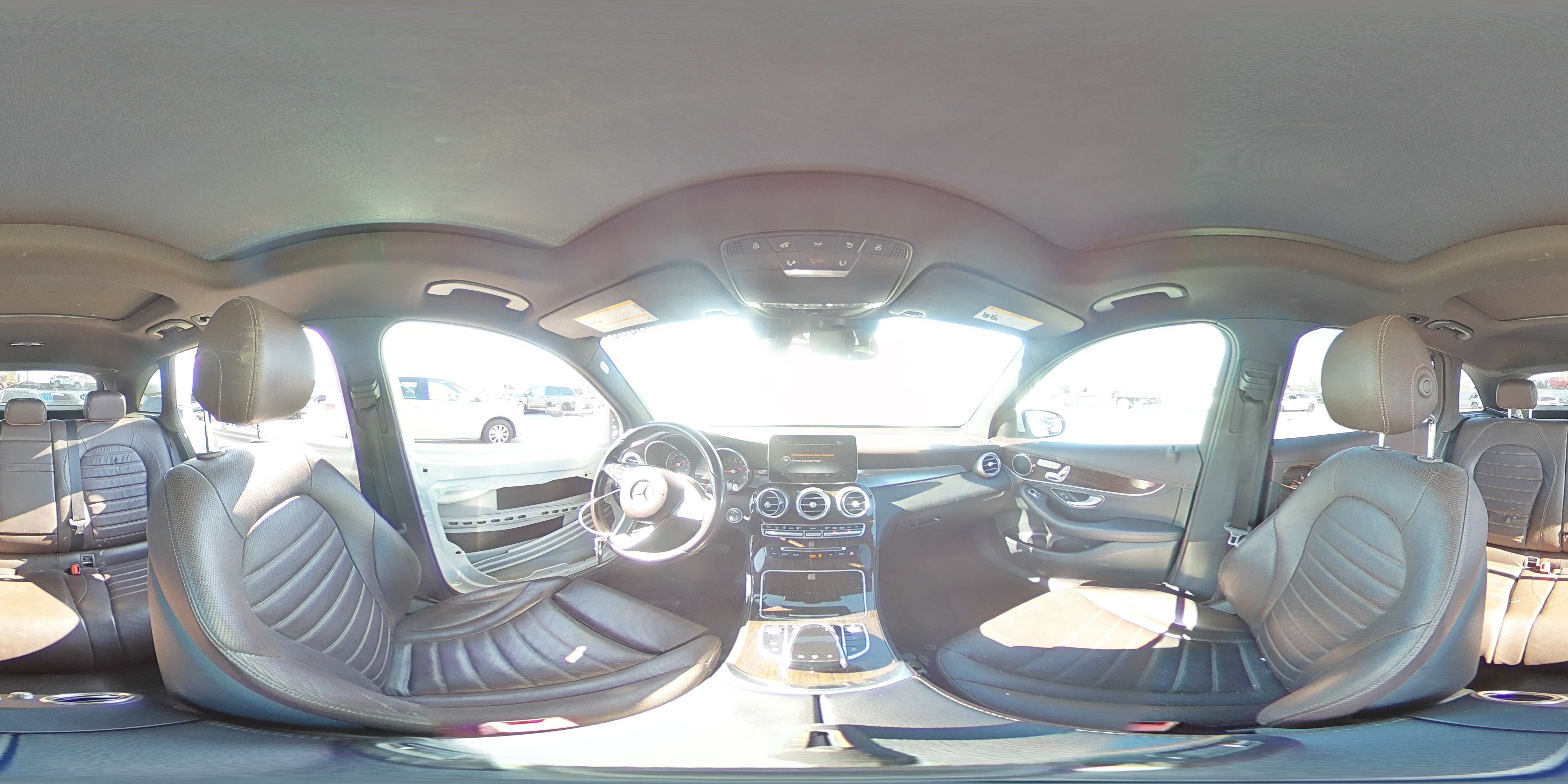 2016 Mercedes-Benz GLC - Image 13