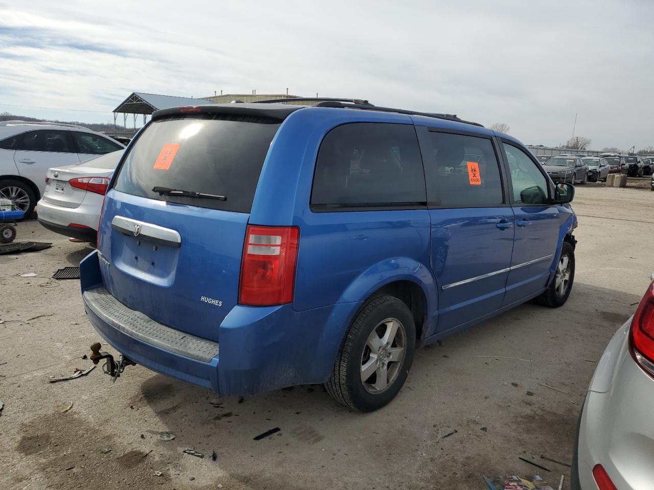 2008 Dodge Caravan - Image 3