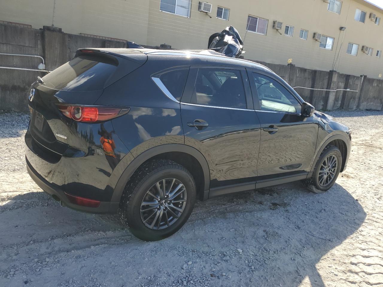2020 Mazda CX-5 - Image 3
