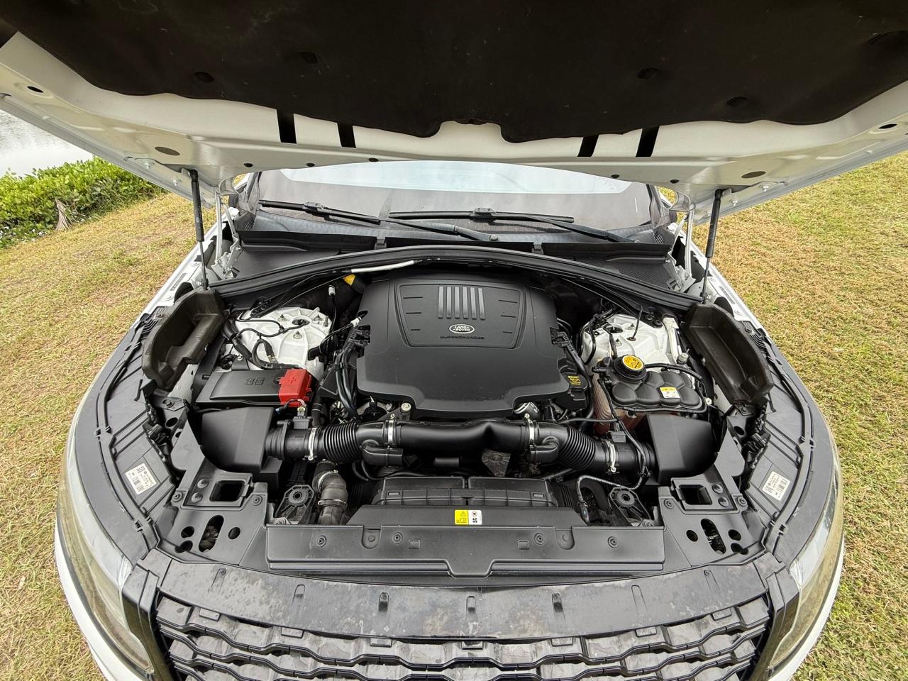 2018 Land Rover Range Rover - Image 7