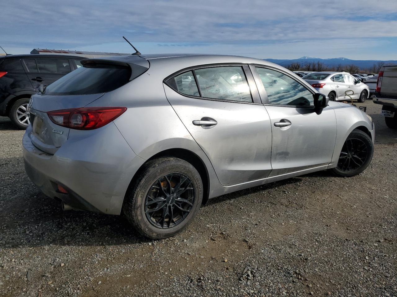 2014 Mazda 3 - Image 3