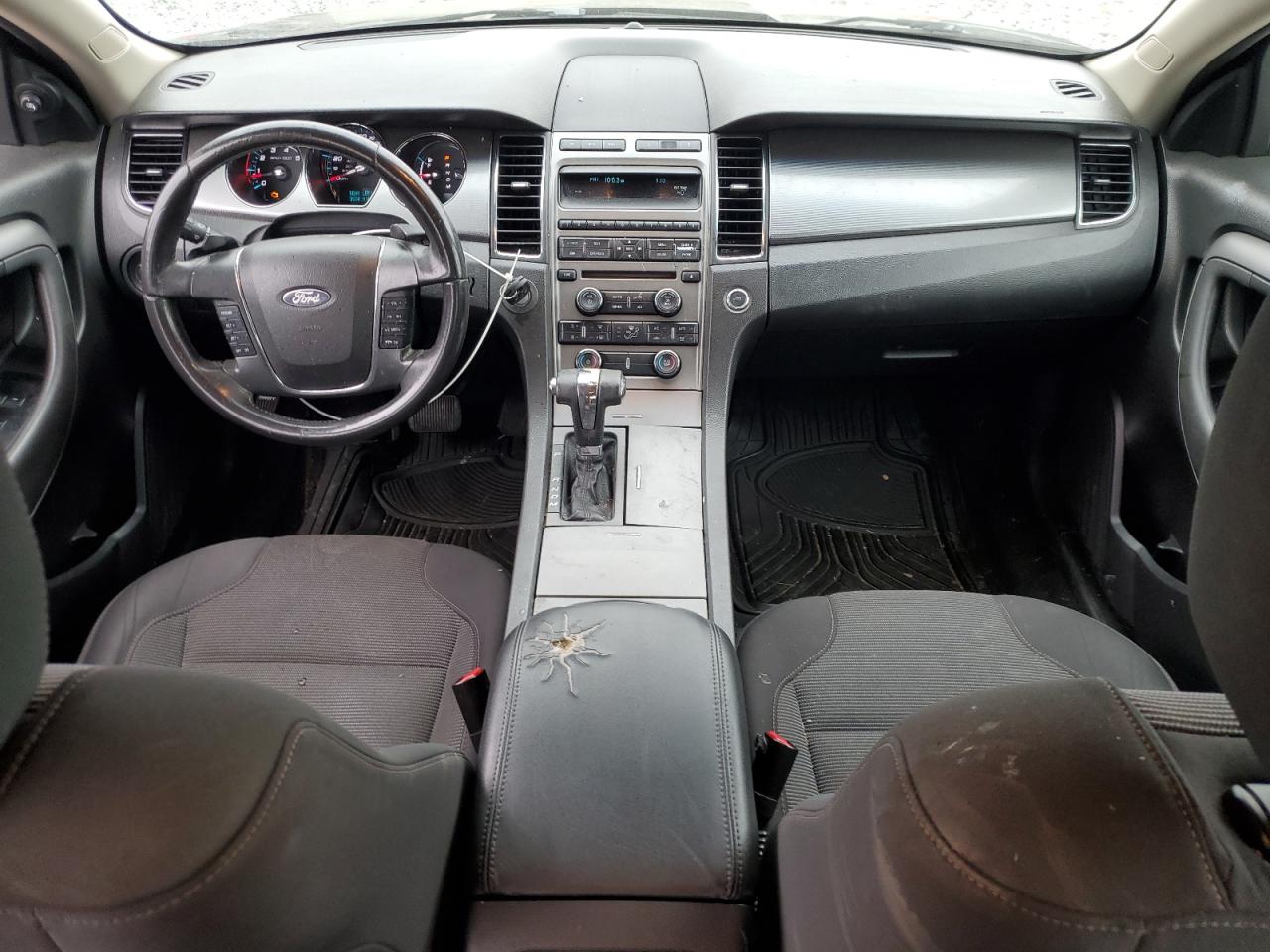2010 Ford Taurus - Image 8