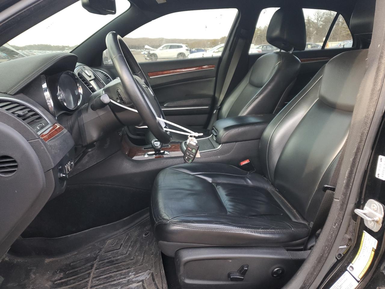 2014 Chrysler 300 VIN: 2C3CCARG4EH203846 Lot: 45919835