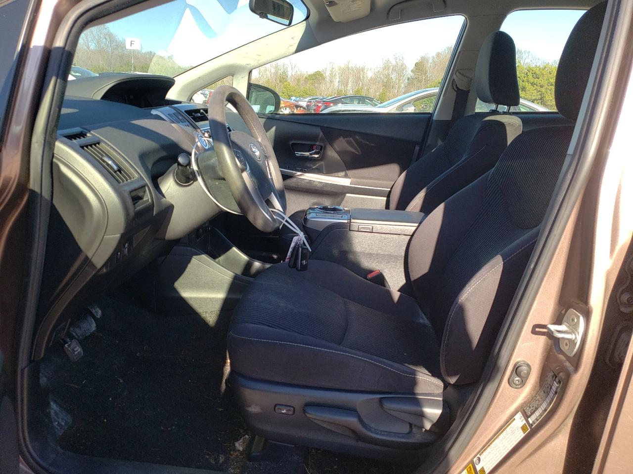 2015 Toyota Prius - Image 7