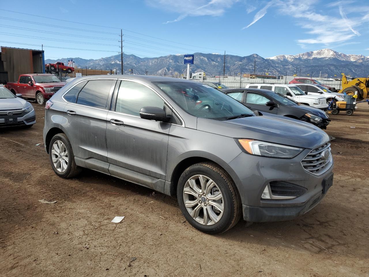 2022 Ford Edge - Image 4