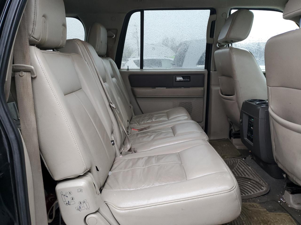 2008 Ford Expedition - Image 11