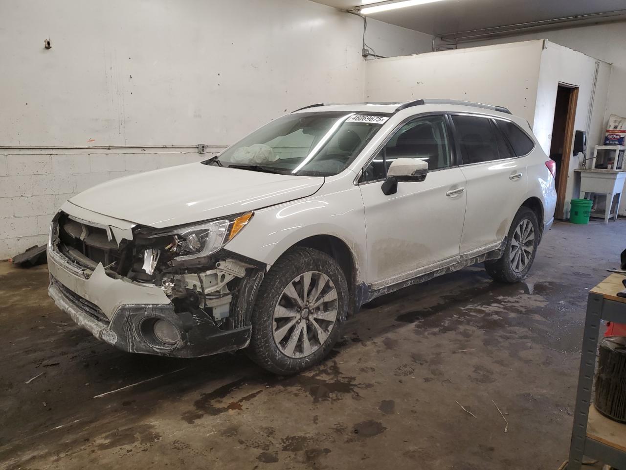 2017 Subaru Outback - Image 1