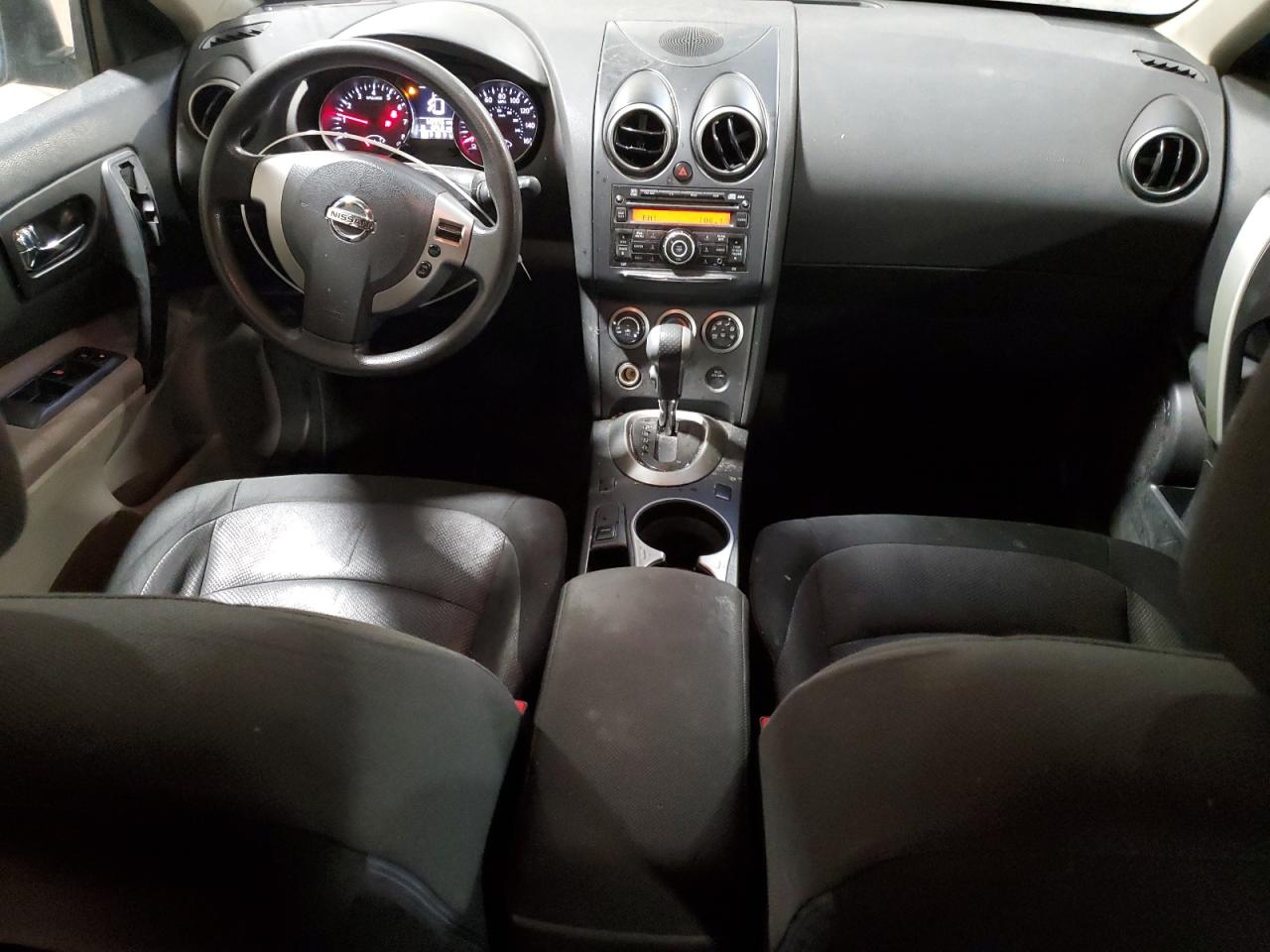 2013 Nissan Rogue - Image 8