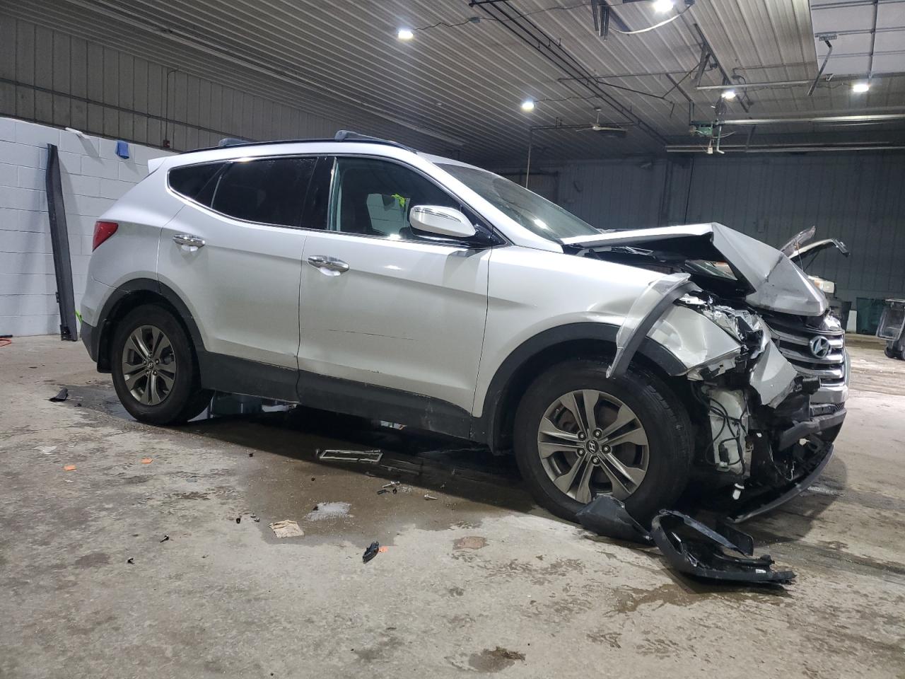 2013 Hyundai Santa Fe - Image 4
