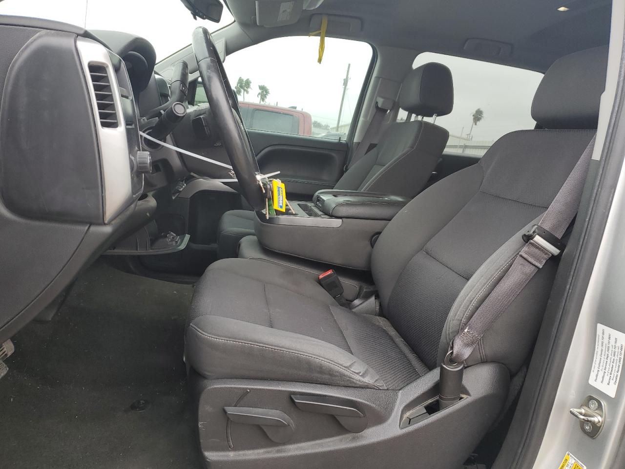 2015 Chevrolet Silverado - Image 7