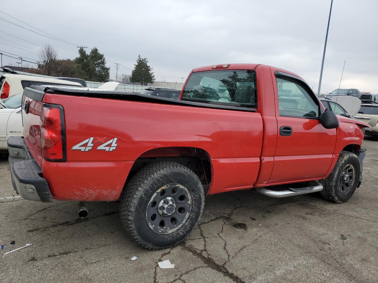 2007 Chevrolet Silverado - Image 3