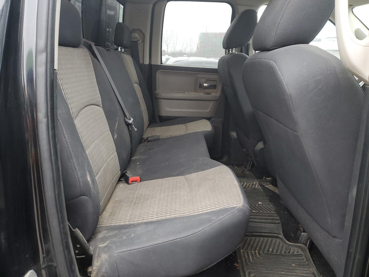 2010 Dodge RAM - Image 10