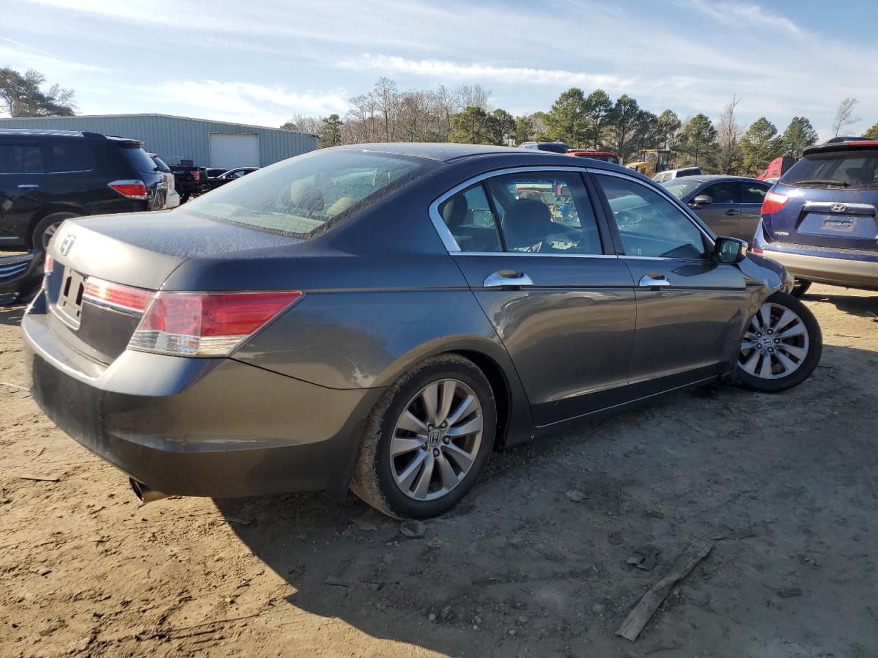 2011 Honda Accord - Image 3