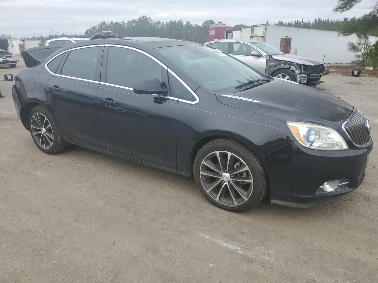 2016 Buick Verano - Image 4