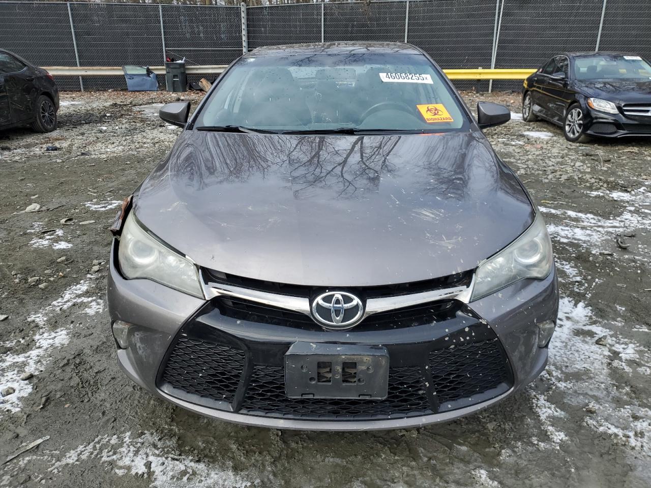 2016 Toyota Camry - Image 5