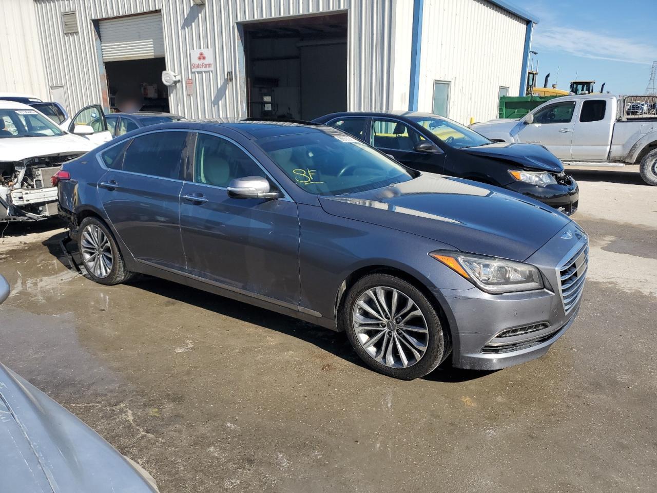 2015 Hyundai Genesis - Image 4