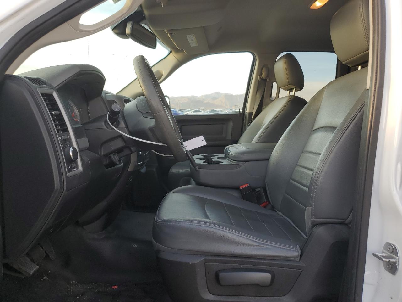 2019 RAM 1500 - Image 7