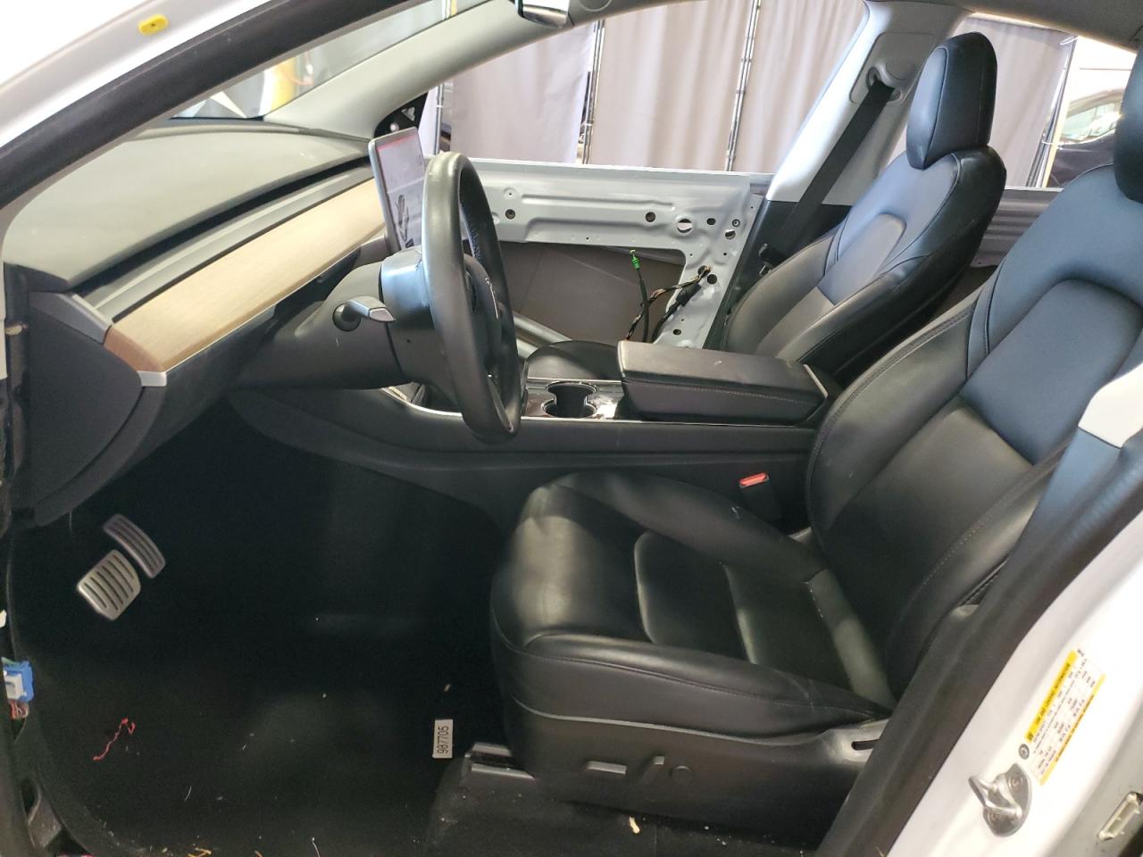 5YJYGDEF1LF005152 Tesla Model Y 2020. Фото: 6