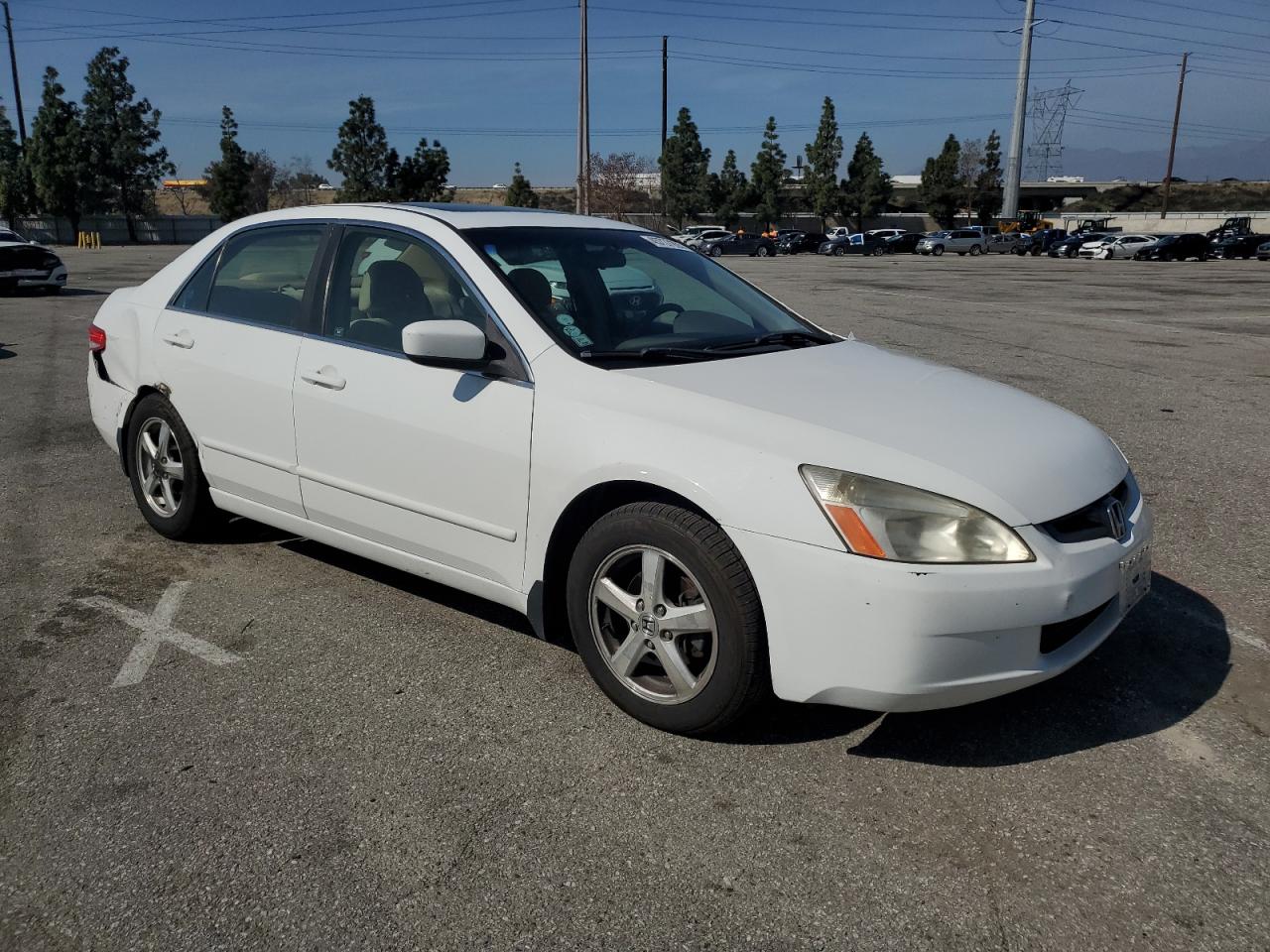 2004 Honda Accord - Image 4
